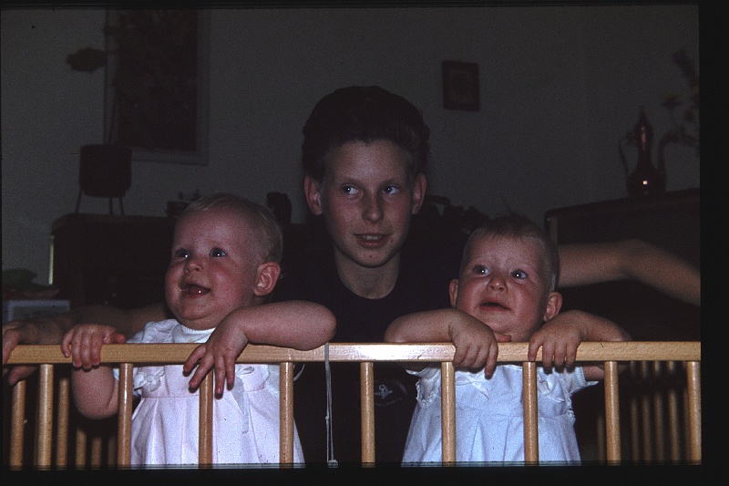15.Regensburg jul 1964 Walter,Brigitte,Marion.JPG